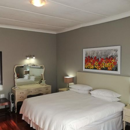 Adam'S Eden Guest House Pretoria-Noord Dış mekan fotoğraf