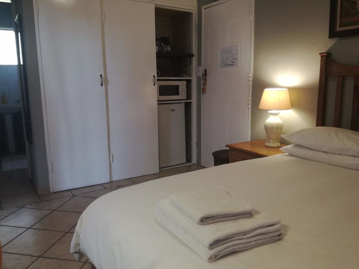 Adam'S Eden Guest House Pretoria-Noord Dış mekan fotoğraf