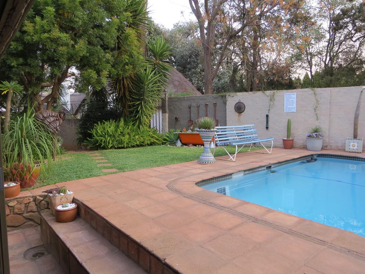 Adam'S Eden Guest House Pretoria-Noord Dış mekan fotoğraf
